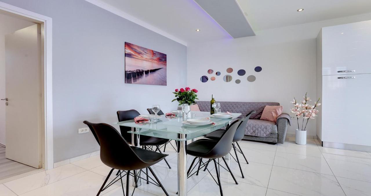 Adorable Apartment Ena Kaštela Eksteriør bilde